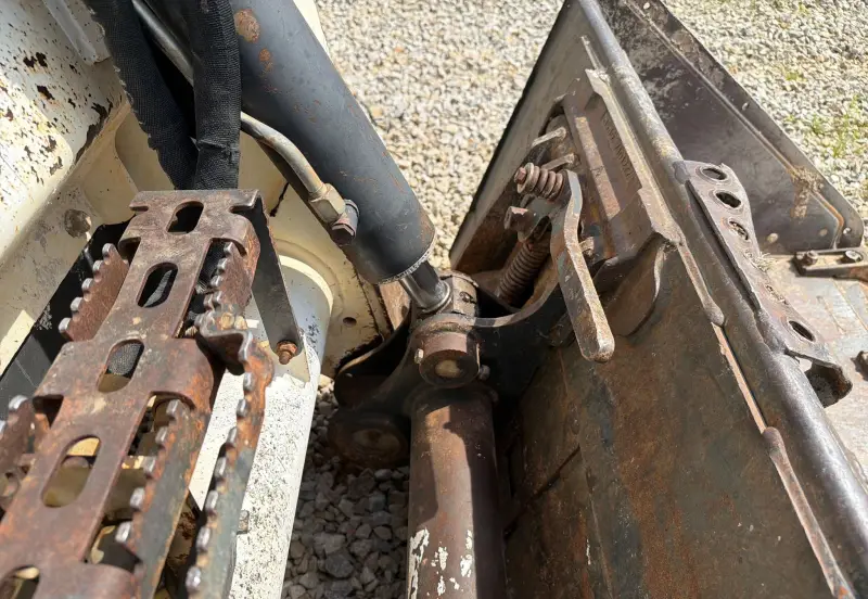2019 Bobcat T630 photo 27