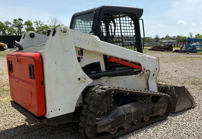 2019 Bobcat T630 photo 5