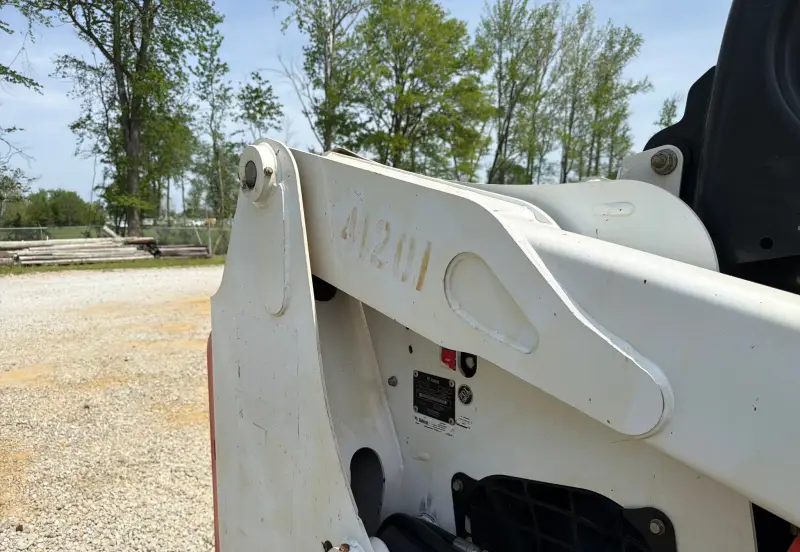 2019 Bobcat T630 photo 41