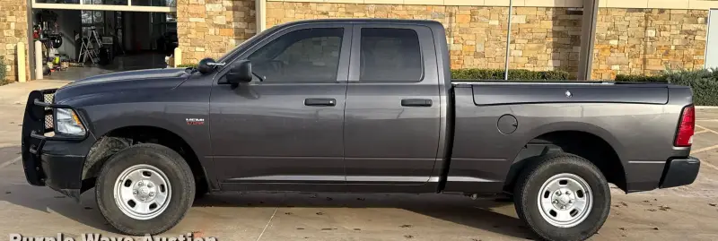 2019 RAM 1500 Classic photo 8