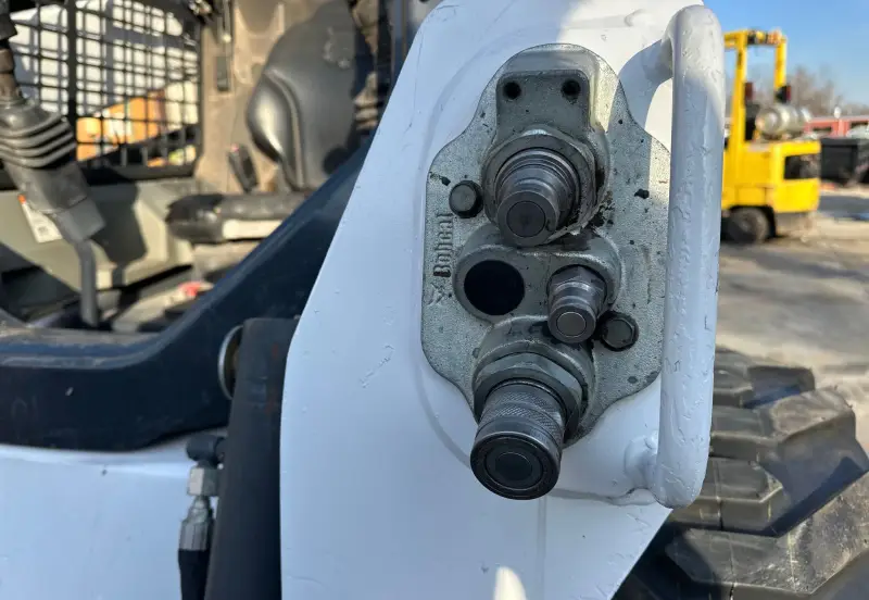 2016 Bobcat S530 photo 9