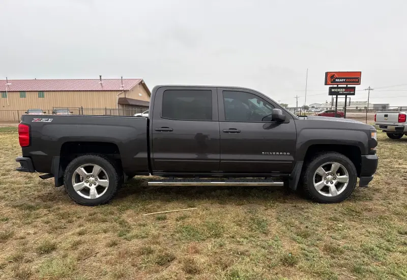 2016 Chevrolet Silverado 1500 photo 4