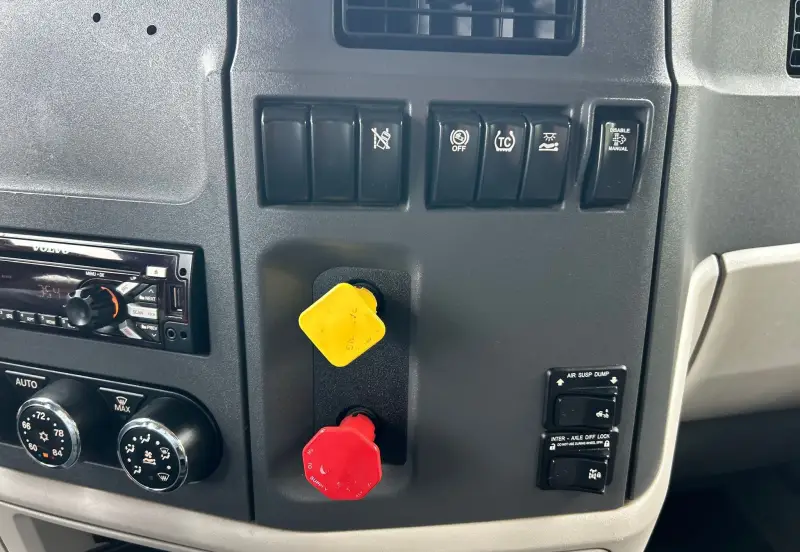 2018 Peterbilt 579 photo 33