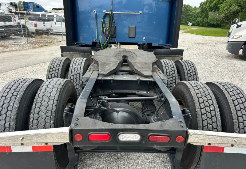 2018 Peterbilt 579 photo 10