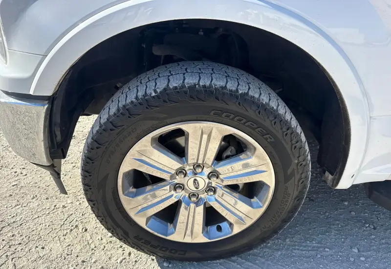 2020 Ford F150 photo 62