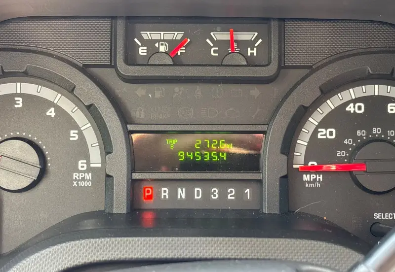2014 Ford E450 photo 34