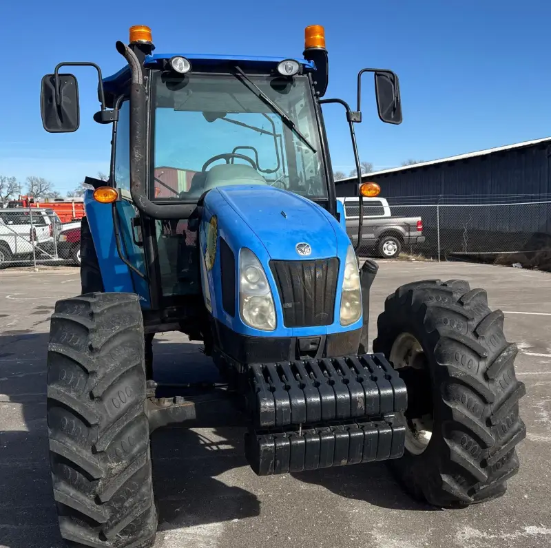 2011 New Holland T5070 photo 2