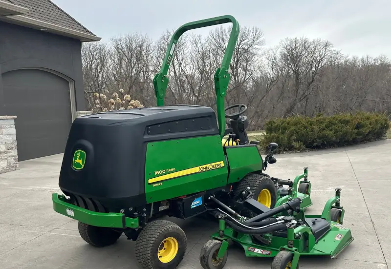 2019 John Deere 1600 Turbo Series III photo 5