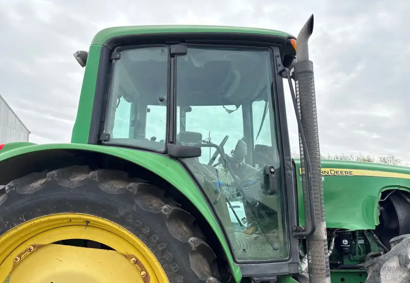 2008 John Deere 6430 photo 23