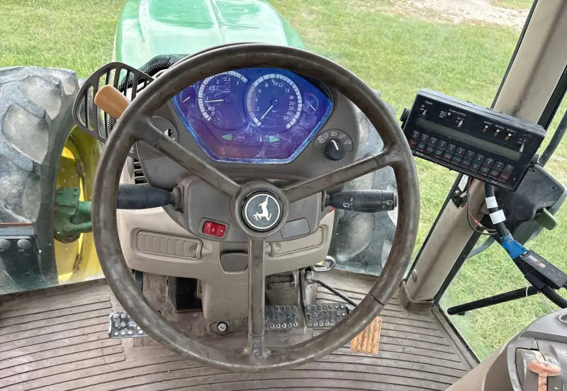 2008 John Deere 6430 photo 36