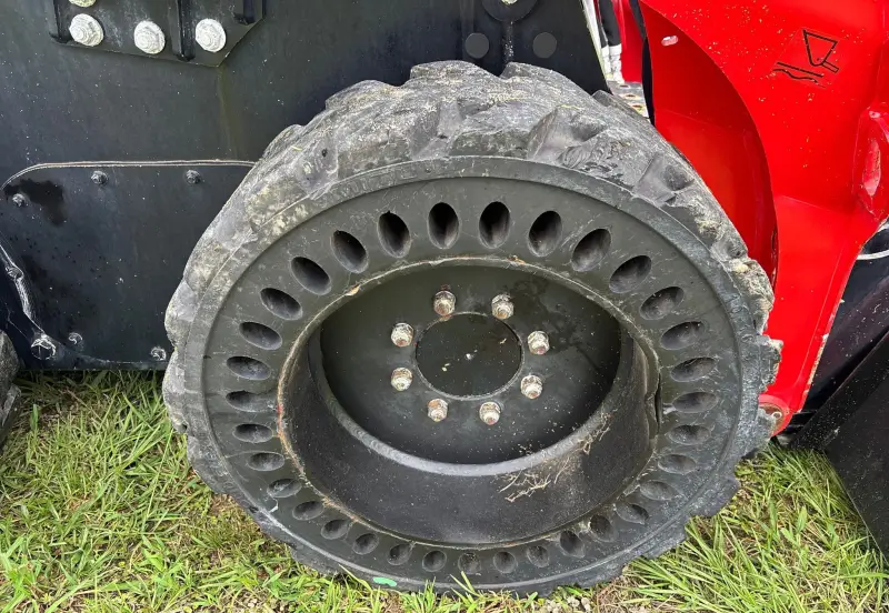 2025 Manitou 2300V photo 37