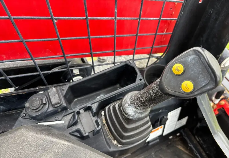 2025 Manitou 2300V photo 21
