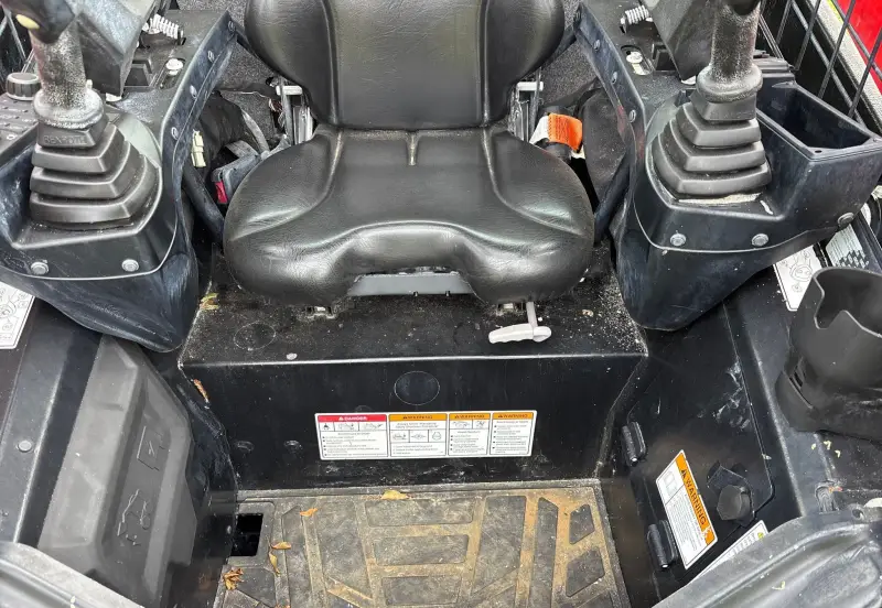 2025 Manitou 2300V photo 15