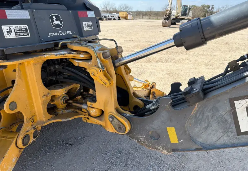 2013 John Deere 310K photo 44