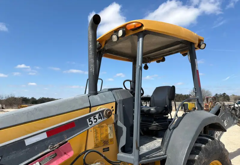 2013 John Deere 310K photo 10