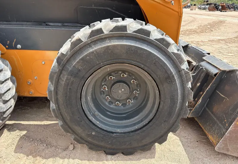 2023 Case SR210B photo 65
