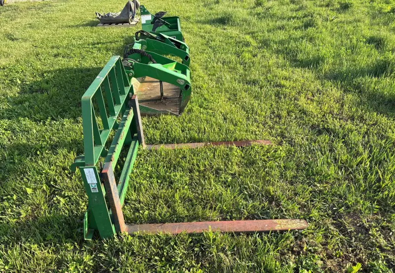 2007 John Deere 4520 photo 83