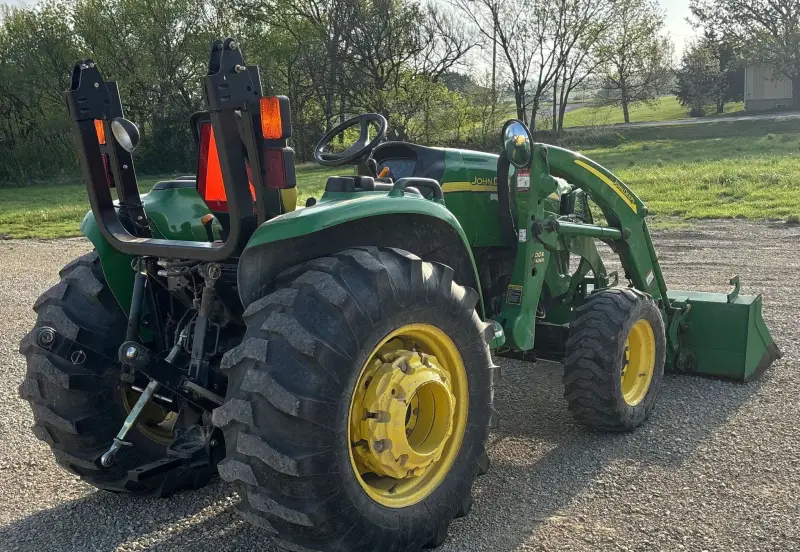 2007 John Deere 4520 photo 5
