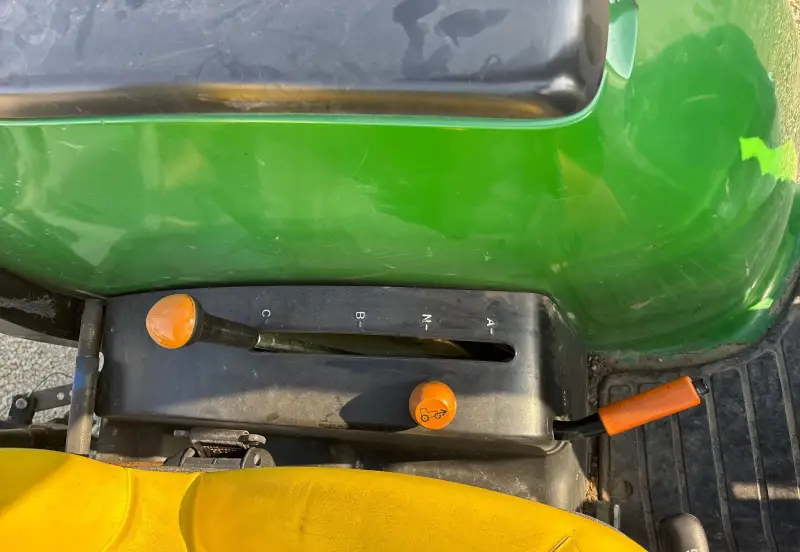 2007 John Deere 4520 photo 27