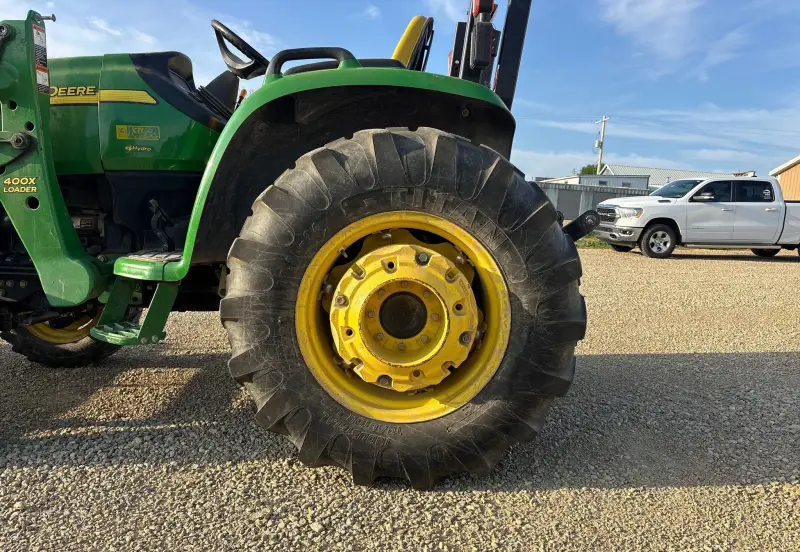 2007 John Deere 4520 photo 52
