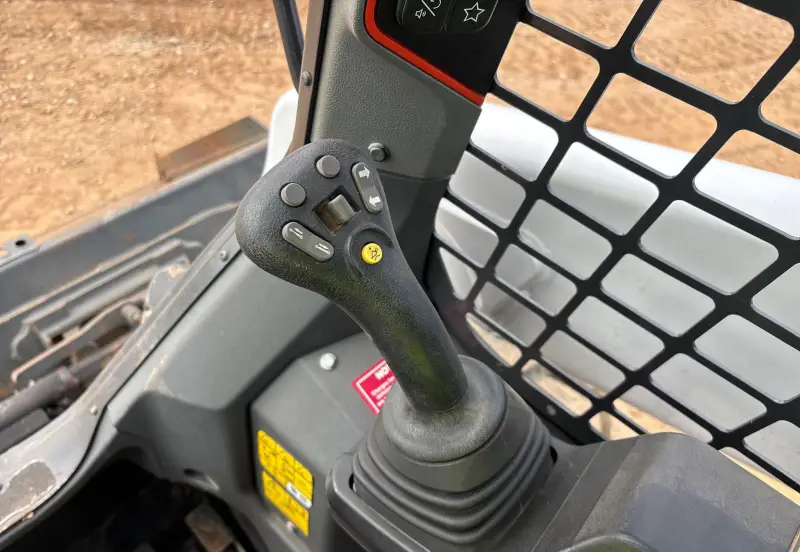 2023 Bobcat S64 photo 55