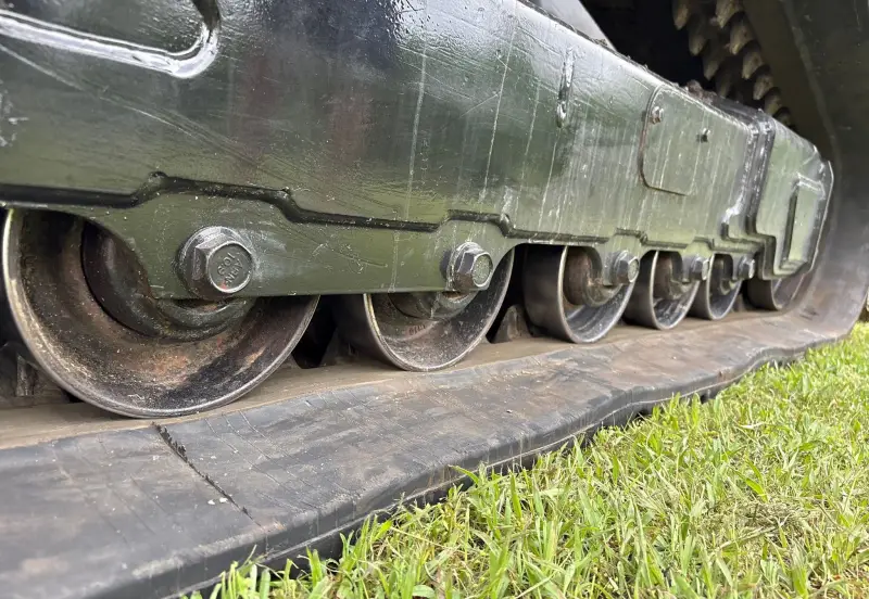 2019 John Deere 333G photo 87