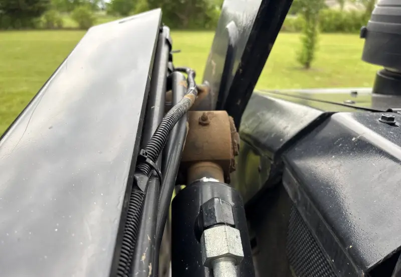 2019 John Deere 333G photo 42