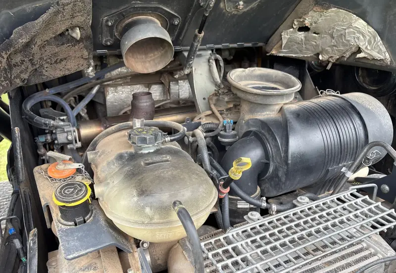 2019 John Deere 333G photo 70