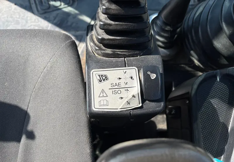 2016 JCB 3CX-14 photo 83