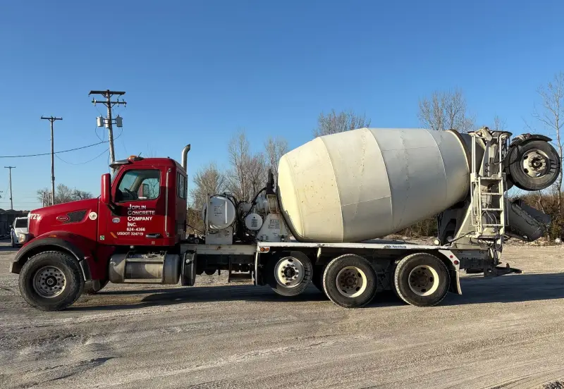 2018 Peterbilt 567 photo 7