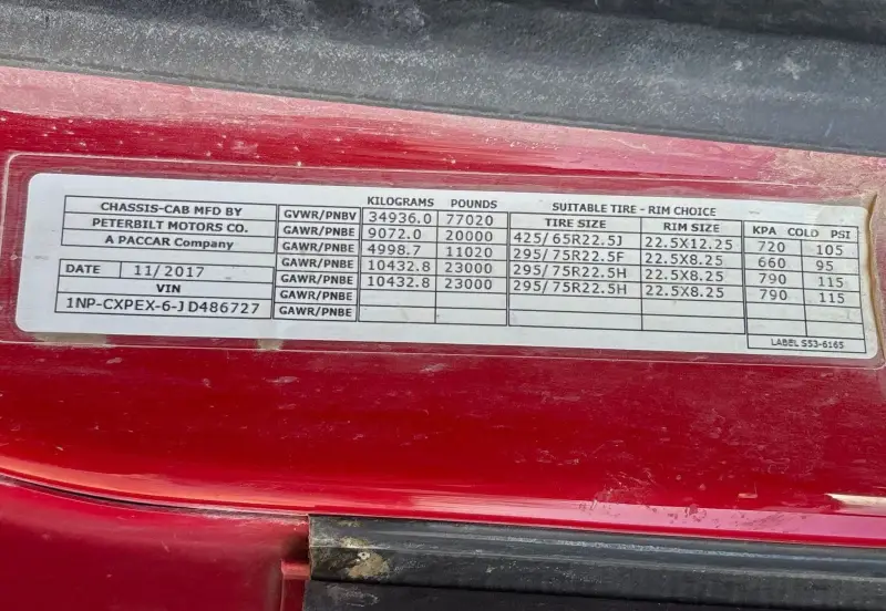 2018 Peterbilt 567 photo 200