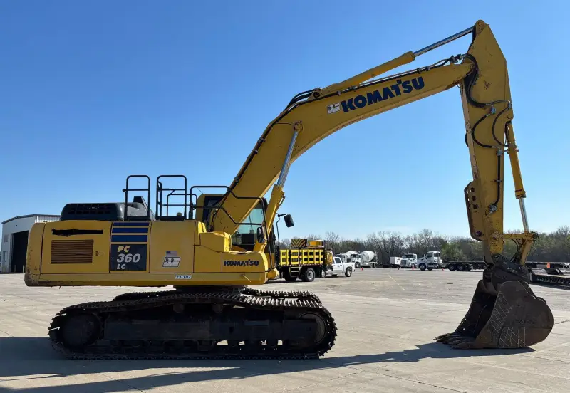 2018 Komatsu PC360LC-11 photo 4