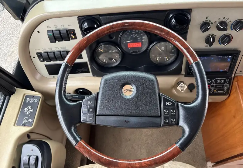 2006 Fleetwood American Tradition photo 84