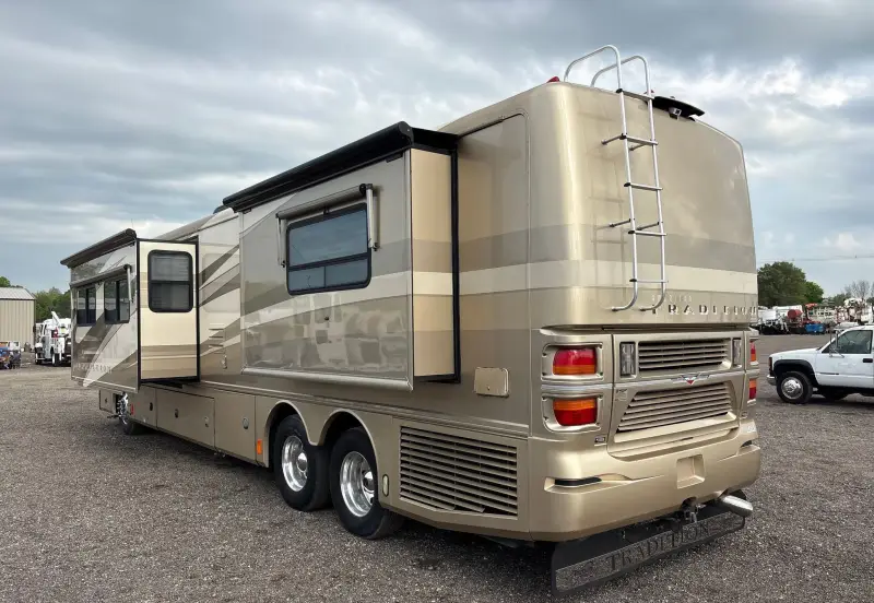 2006 Fleetwood American Tradition photo 7