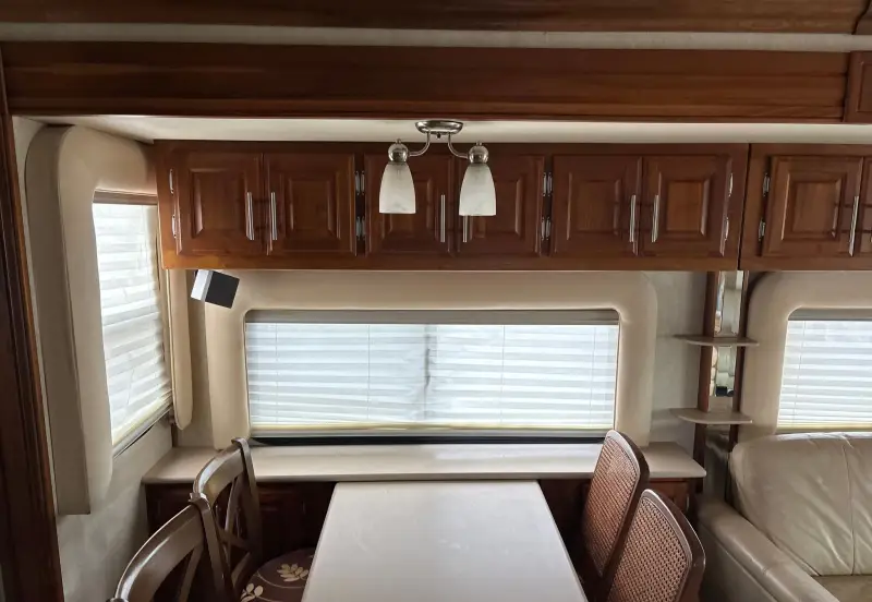 2006 Fleetwood American Tradition photo 96