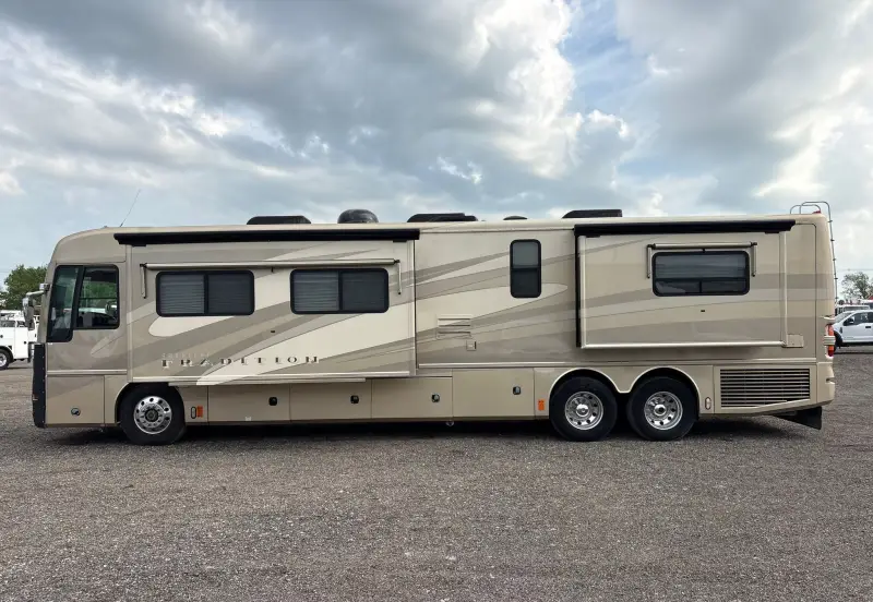 2006 Fleetwood American Tradition photo 8