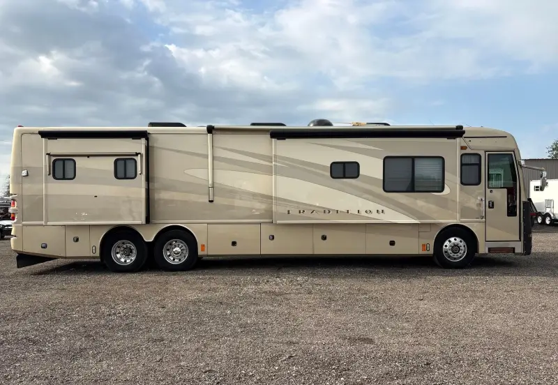 2006 Fleetwood American Tradition photo 4