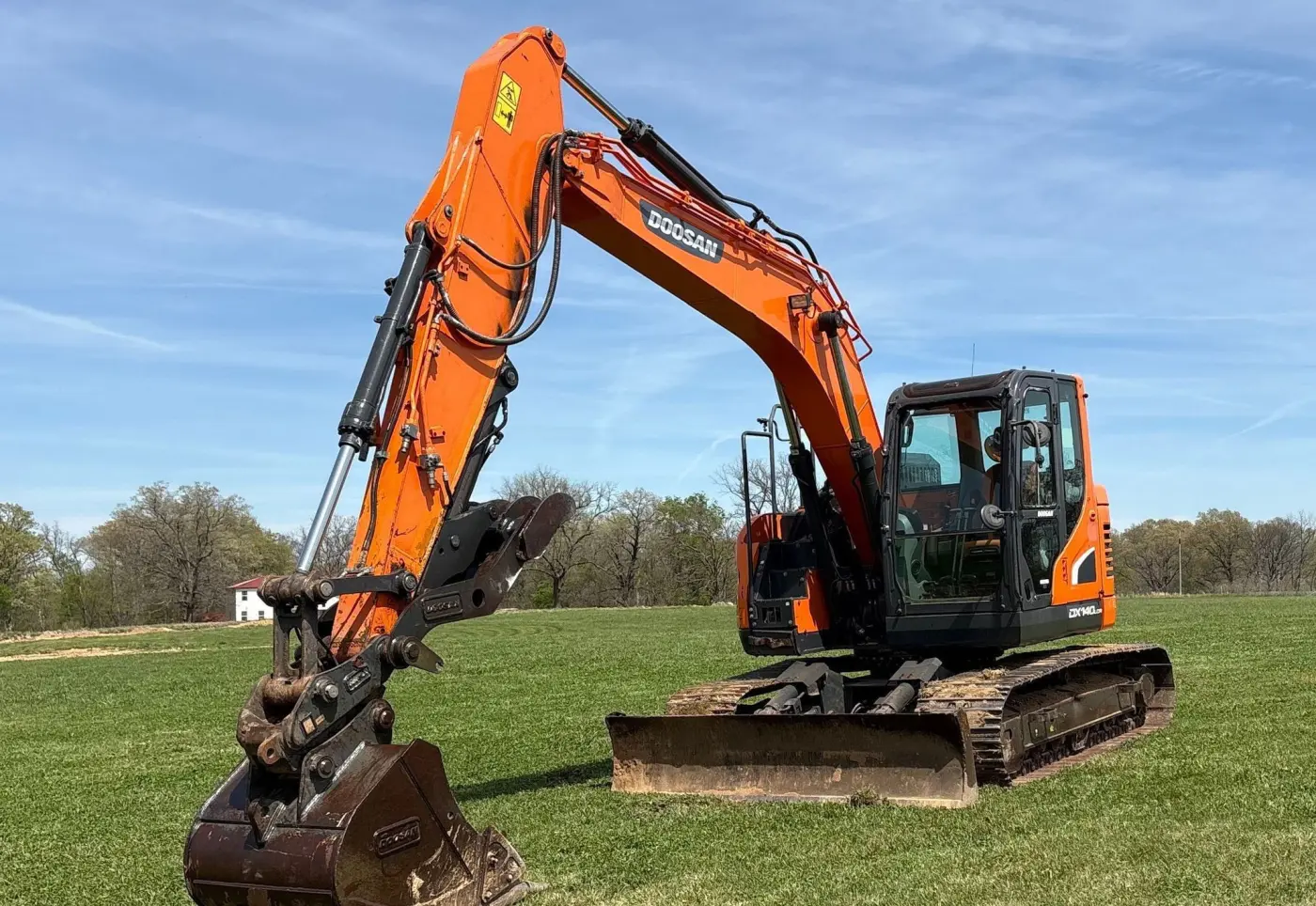 2018 Doosan DX140LCR-5