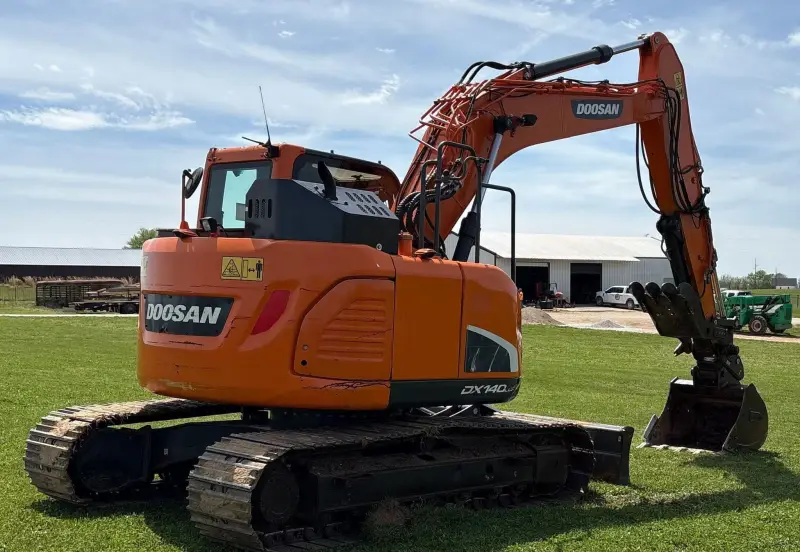 2018 Doosan DX140LCR-5 photo 5