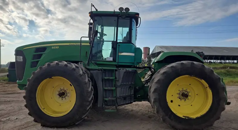 2011 John Deere 9230 photo 8