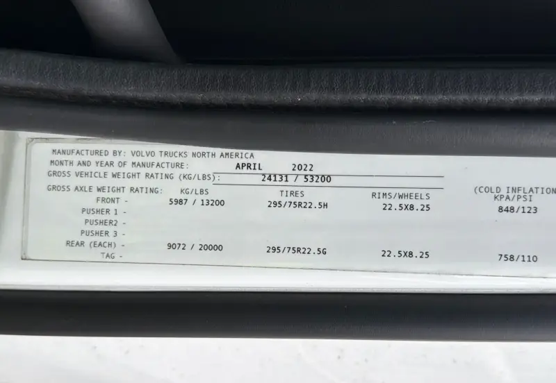 2023 Volvo VNL 860 photo 99