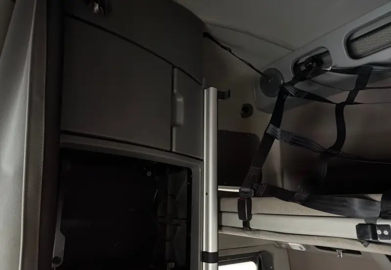 2023 Volvo VNL 860 photo 63