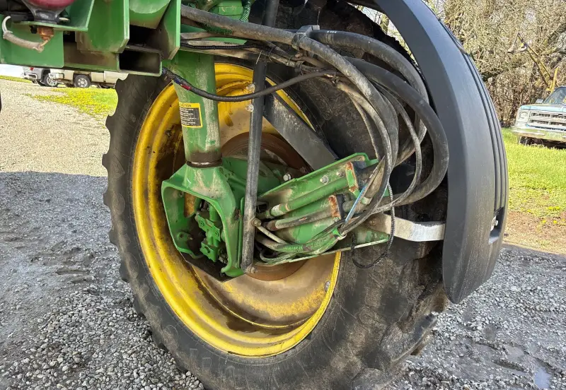 2011 John Deere 4730 photo 23