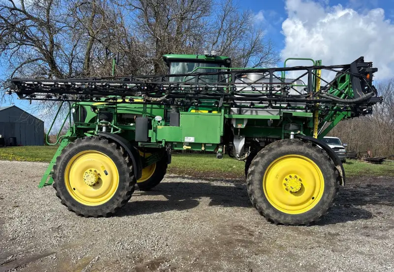 2011 John Deere 4730 photo 8