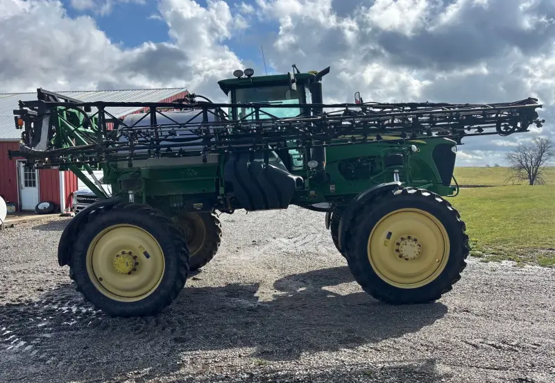 2011 John Deere 4730 photo 4