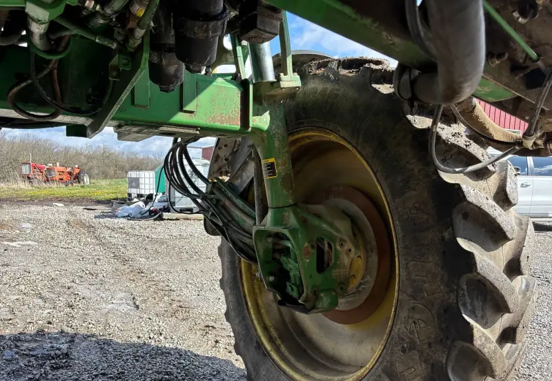 2011 John Deere 4730 photo 19
