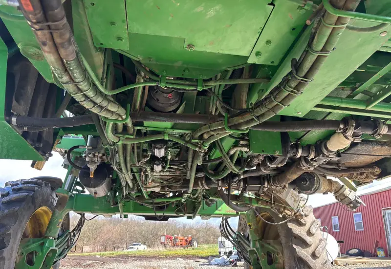2011 John Deere 4730 photo 18
