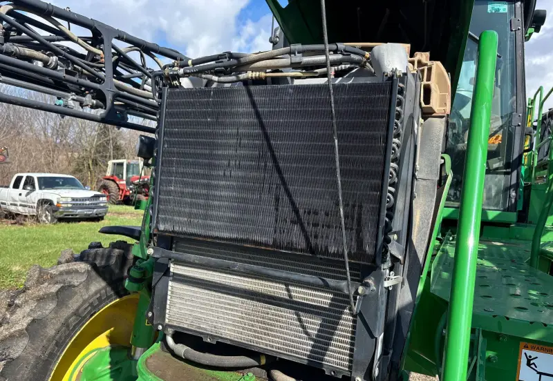 2011 John Deere 4730 photo 49