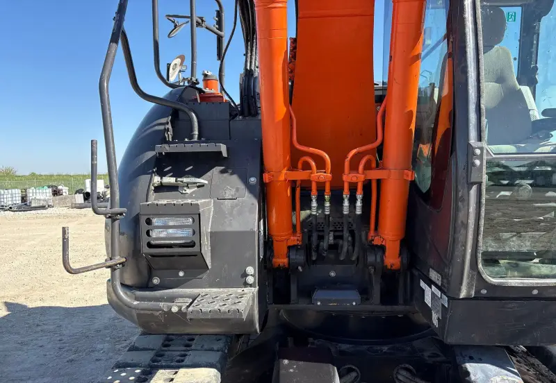 2018 Hitachi ZX135US-6N photo 35