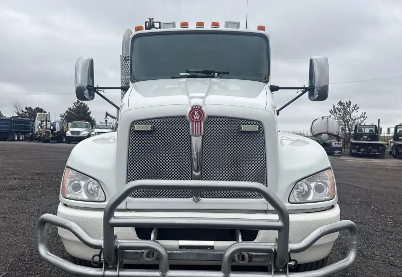 2015 Kenworth T370 photo 2